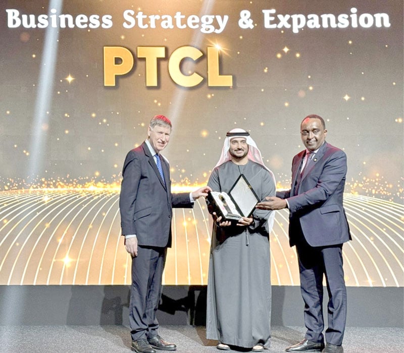 PTCL Group wins ‘Best Business Strategy and Expansion’ at SAMENA LEAD Awards 2024