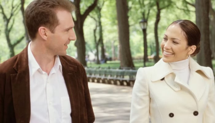 Ralph Fiennes reveals his struggles while filming with Jennifer Lopez