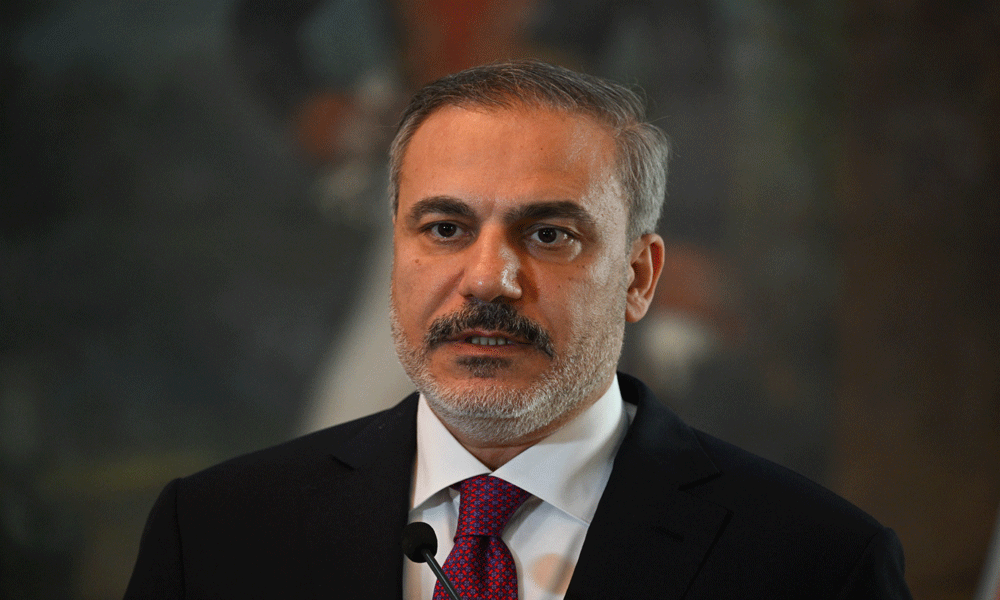 Turkiye will do ‘whatever it takes’ if Syria government cannot address Kurd militia issue, minister says – World