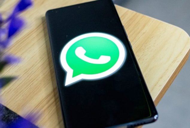 WhatsApp Business to roll out AI-powered messaging