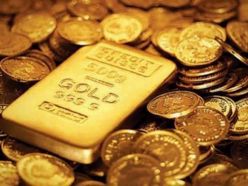 Gold prices up by Rs1,100 per tola