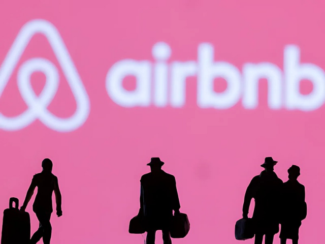 US sues Airbnb for discrimination after host rejects rental to mother with kids