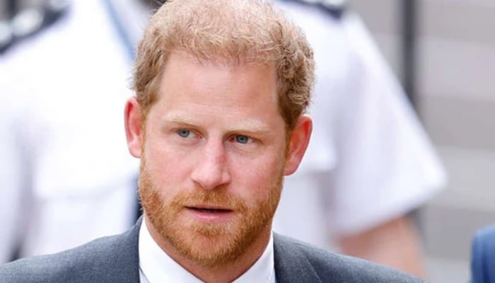 Scotland Yard faces criticism over inaction in Prince Harry’s phone hacking case