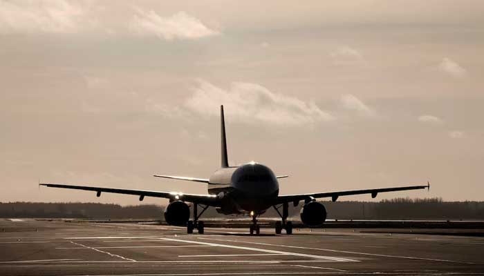 People living near airports face increased risk of heart attack: research