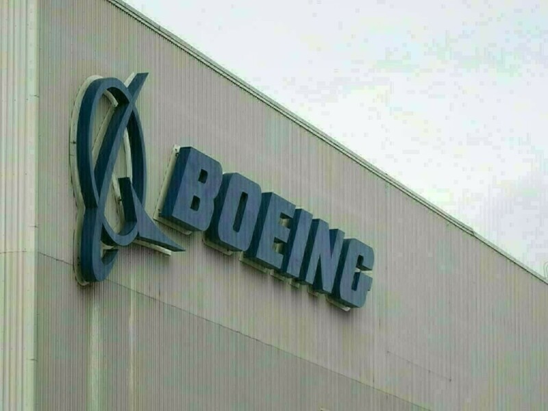 Boeing warns of bigger-than-expected $4 billion quarterly loss; shares drop – Markets