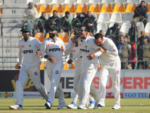 Pakistan spinners dominate first innings as West Indies stumble in 2nd Test