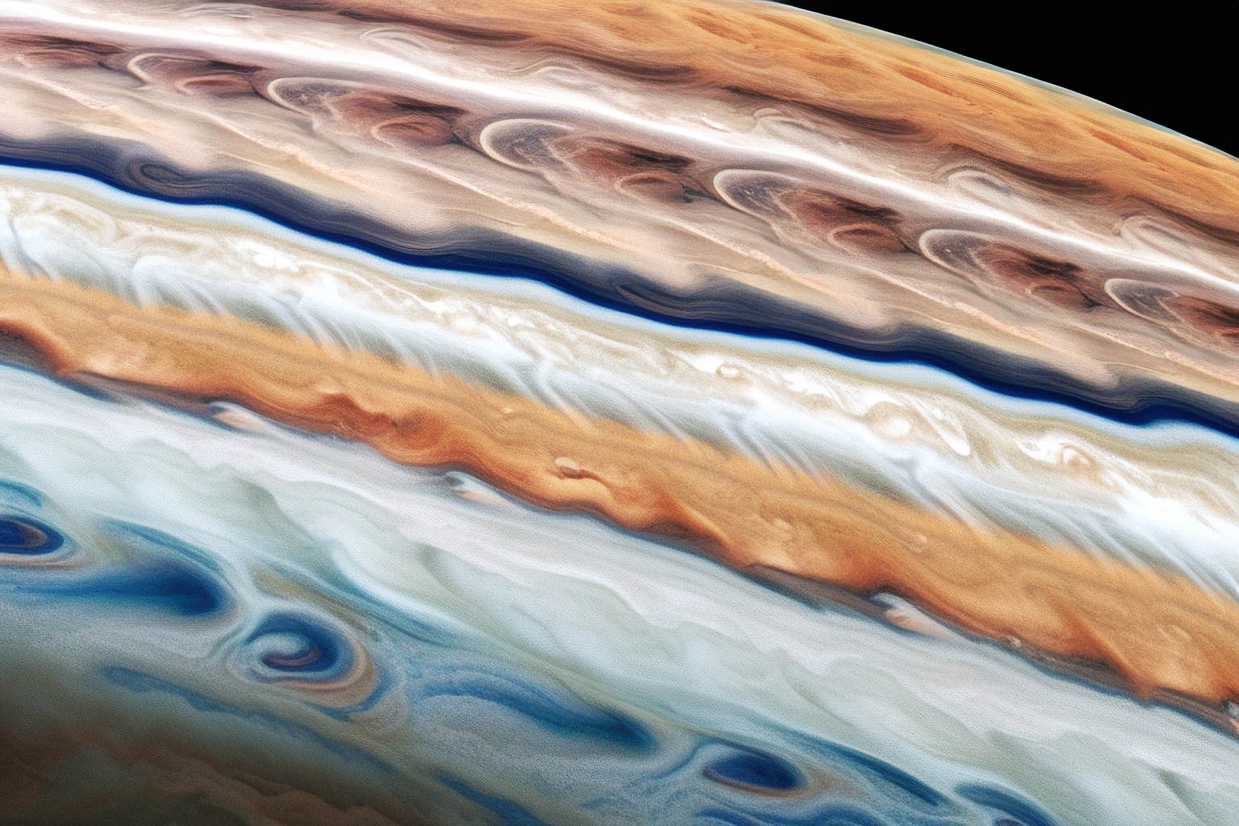 Discovery about Jupiter’s clouds leaves astronomers “astonished”