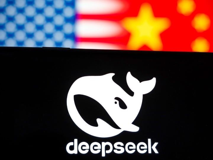 Chinese AI App DeepSeek Takes the Number 1 Spot on U.S. Play Store