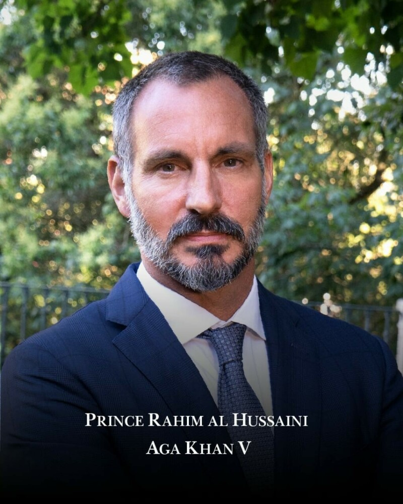 Prince Rahim Al-Hussaini Aga Khan V named 50th imam of Ismailis – World