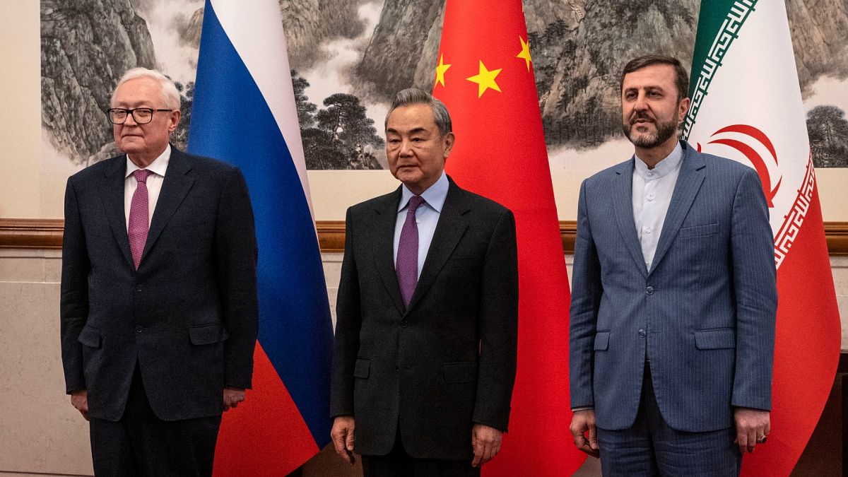 China and Russia call for end to nuclear sanctions on Iran