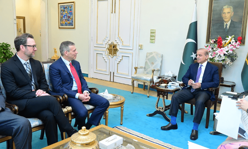 PM discusses investment opportunities with Afiniti CEO