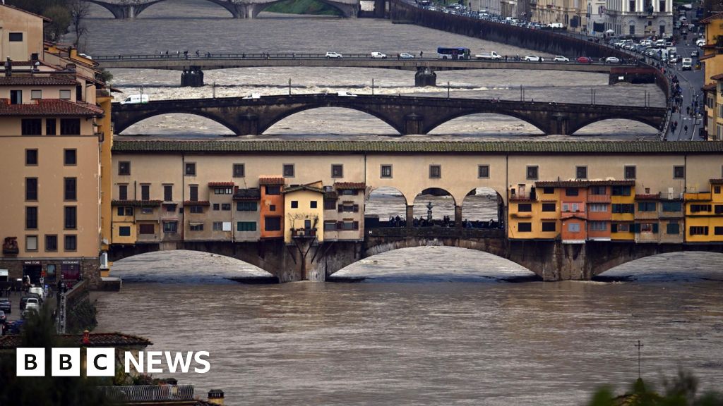 Florence and Pisa on alert as flooding hits northern Italy