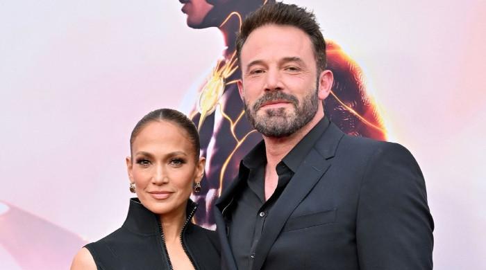 Jennifer Lopez trying to save face amid Ben Affleck, Garner romance: Report