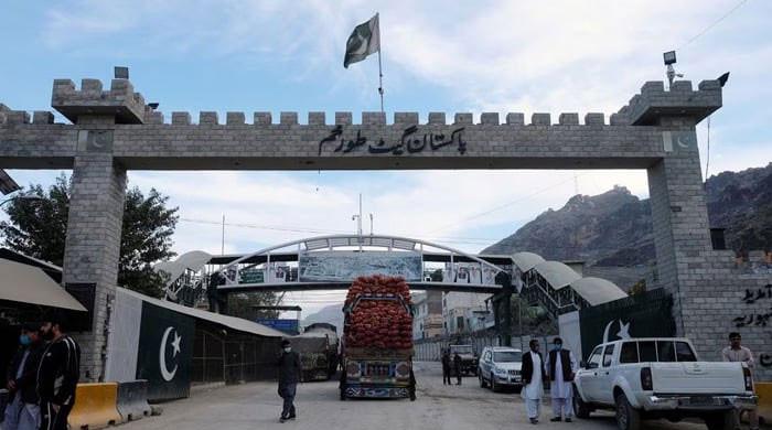 Pakistan, Afghanistan agree on ceasefire, reopening of Torkham trade route