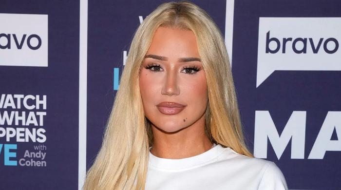 Iggy Azalea makes claim of unpaid royalties