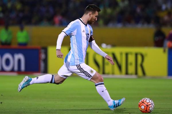 Argentina seek to seal World Cup place