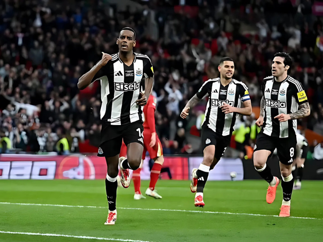 Magpies win Carabao Cup, first domestic trophy in 70 years