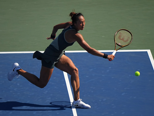 Qinwen Zheng secures straight-sets win against Lulu Sun at Indian Wells Open