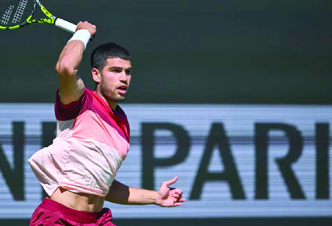 Alcaraz rolls into Indian Wells fourth round