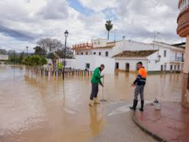 Heavy rains hit Spain