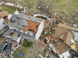 Tornadoes and dust storms leave at least 34 dead in southern US