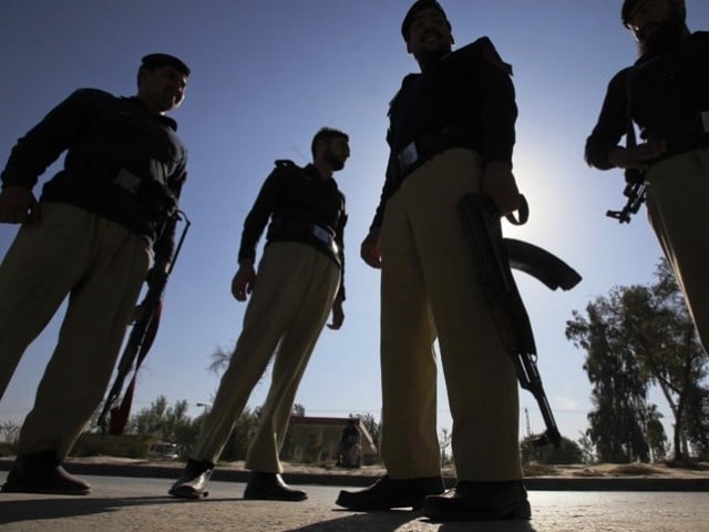 Govt employees protest for salary hikes