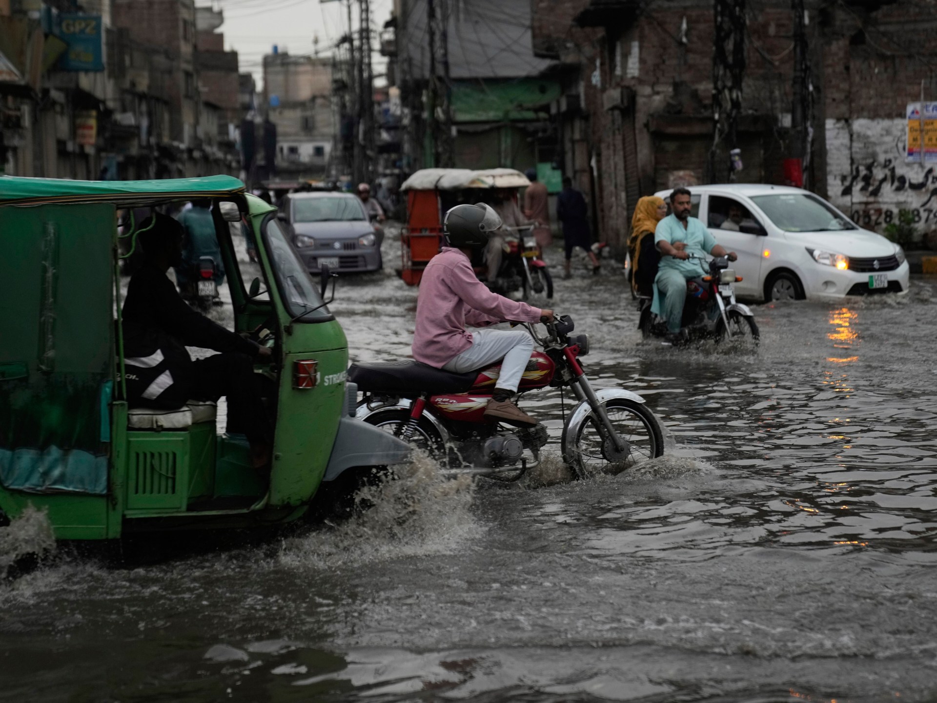 Days of heavy Pakistan rains, floods kill 46, including 13 from one family | Climate News