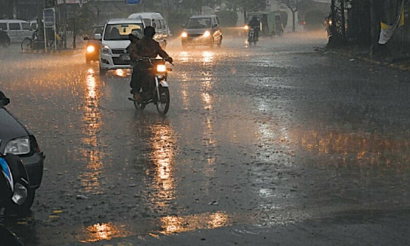 Amid more rains, PDMA warns of rising Punjab rivers – Pakistan