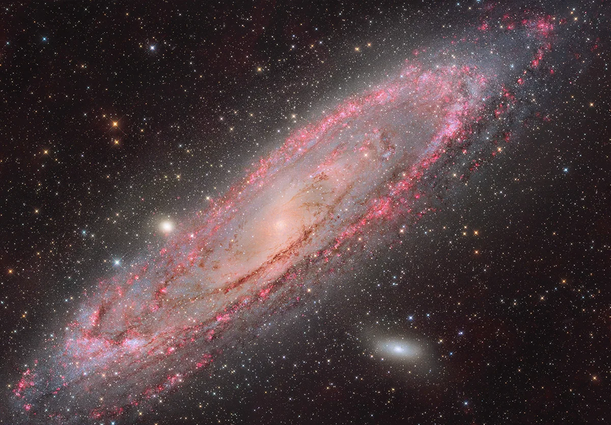 Eight-Panel Mosaic of M31: Stars, Nebulae and Central Bulge © Chuhong Yu, Jingyao Hong, Xi Zhu, Yaguang Wan. Taken with a William Optics 12" f/8 Ritchey-Chretien Truss Tube, GSO 14" f/8 Ritchey-Chretien Truss Tube and Takahashi Epsilon 160 telescopes, iOptron CEM120EC and Sky-Watcher EQ8-R Pro mounts, ZWO ASI6200MM Pro camera. Location: Daocheng County, Garzê Tibetan Autonomous Prefecture, Sichuan, China, 30–31 October, 1–6, 20–30 November, 1–10 and 20–31 December 2024