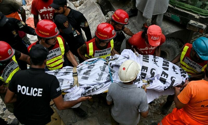 Death toll in Lyari building collapse surges to 27 – Pakistan