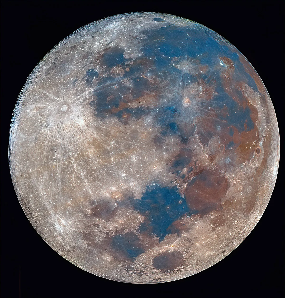 The Last Mineral Supermoon of 2024 © Karthik Easvur. Taken with a GSO RC 6" telescope, ZWO IR/UV cut filter, Explore Scientific EXOS-2 PMC-Eight mount, ZWO ASI662MC camera, 1,370 mm f/9, 24 x 30-second videos, 50% of frames stacked per video. Location: Laxmi Nagar, Delhi, India, 15 November 2024
