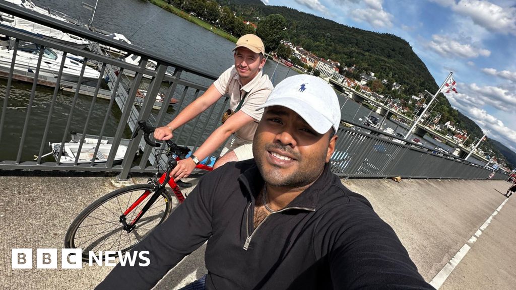 Kenilworth friends plan Paris charity cycle after health scares