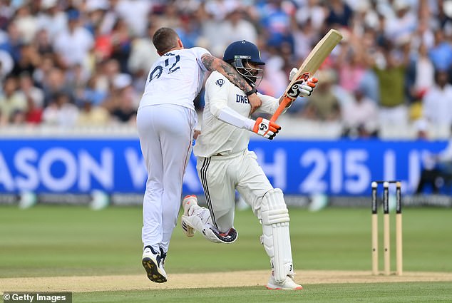 Ben Stokes had to intervene after a tangle between Carse and Ravindra Jadeja while the India batsman was trying to complete a run