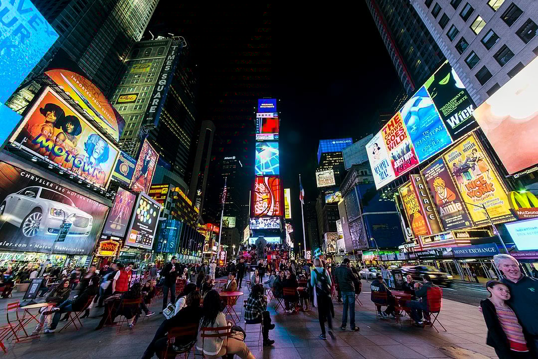 Digital advertising boards in Times Square, Manhattan (Credit : Chensiyuan)