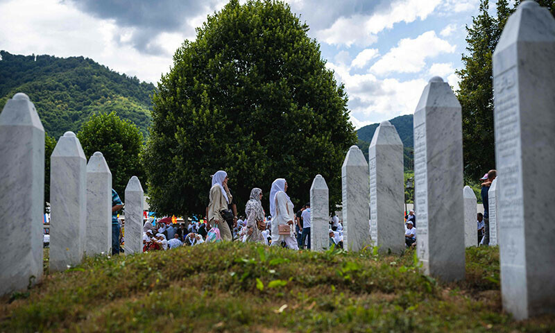 Bosnia commemorates Srebrenica genocide 30 years on – World