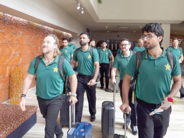 Pak arrive in Lauderhill for WI series