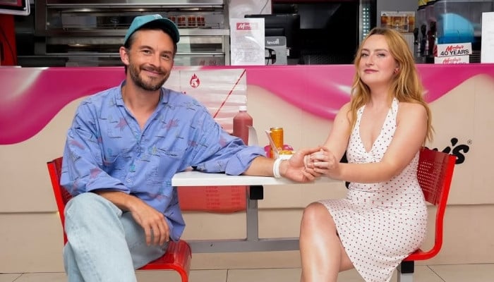 Jonathan Bailey sparks buzz with recent interaction with Amelia Dimoldenberg