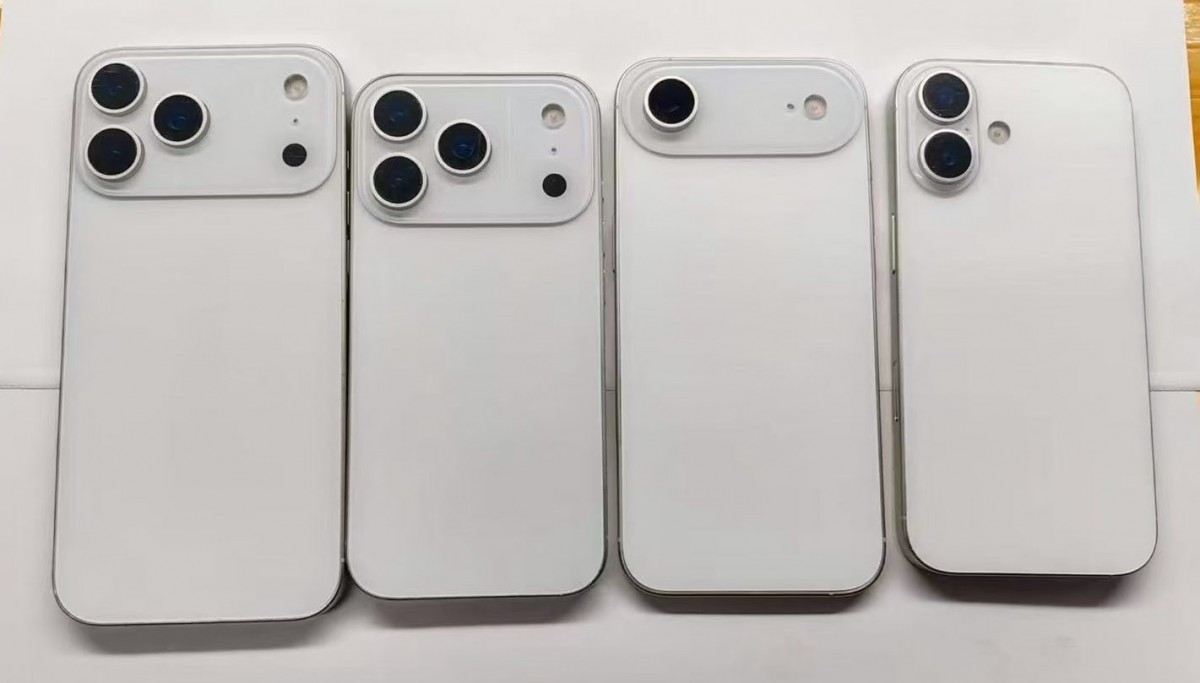 iPhone 17 family dummy units