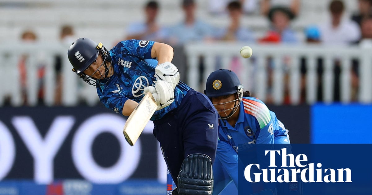 Amy Jones’s steady hands steer England past India in dramatic second women’s ODI | Women’s cricket