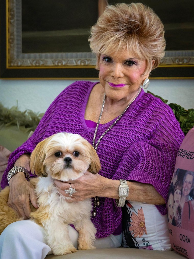 'Pretty Little Baby' singer Connie Francis dies at 87