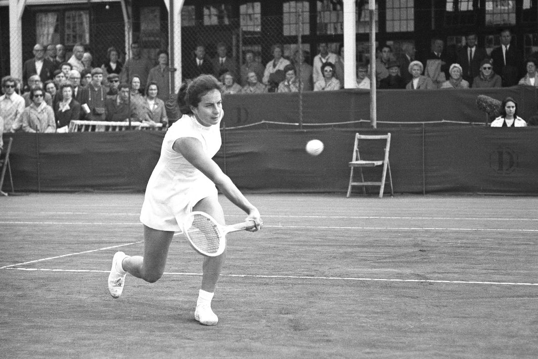 Virginia Wade 1968 - 2_Wade_1968_Bournemouth_Getty