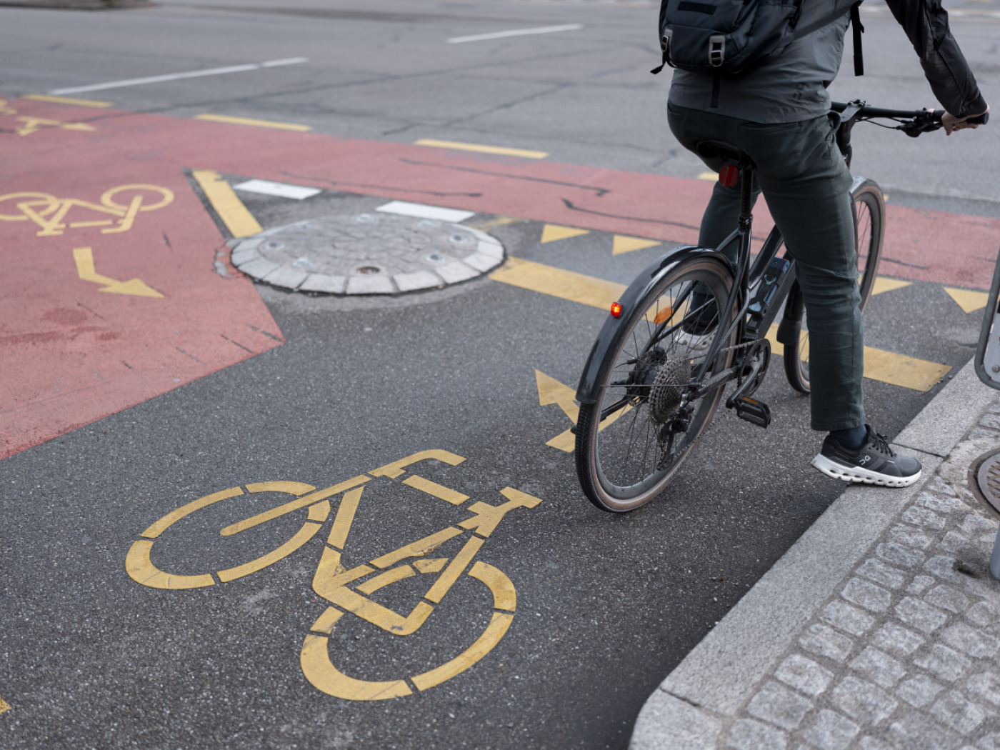 E-bikes often ride faster than permitted on neighbourhood roads