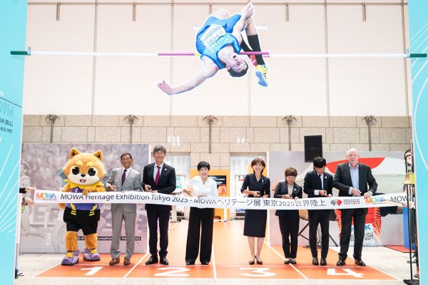 Governor Koike opens MOWA exhibition as Tokyo is awarded Heritage Plaque | News | Heritage