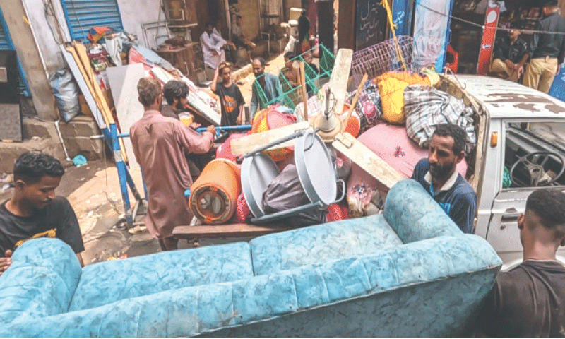 Occupants of nine buildings start vacating as demolition drive begins in Karachi’s Lyari – Pakistan