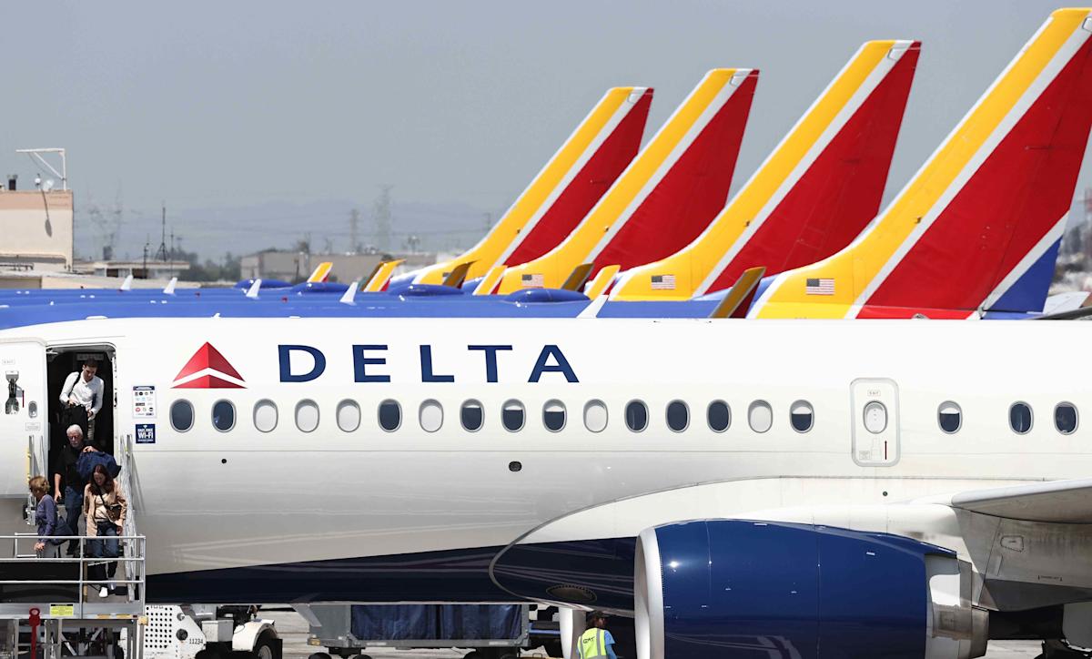 Airline Stocks Cool After Delta Earnings Sent Them Flying