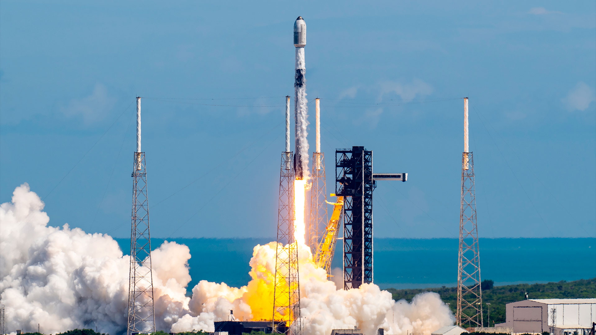 US set new record with 21 commercial launches in June, FAA says