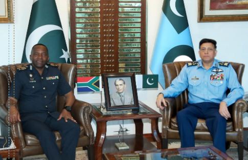 South African Air Force seeks PAF’s expertise in Warfare Training