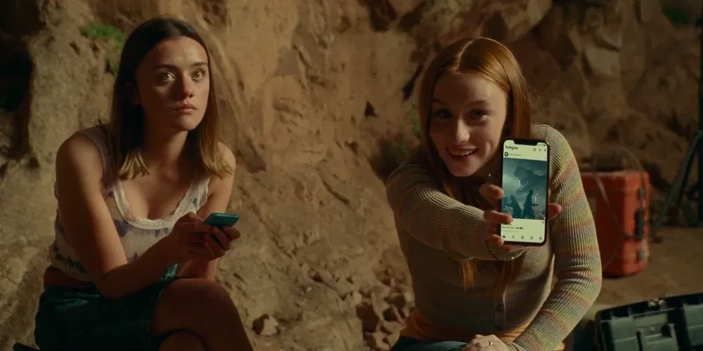 Ted Lasso Season 4: Meet the AFC Richmond Women’s Soccer Team 5 Aisling Sharkey in her Jurassic World Dominion role, to be seen now in Ted Lasso season 4