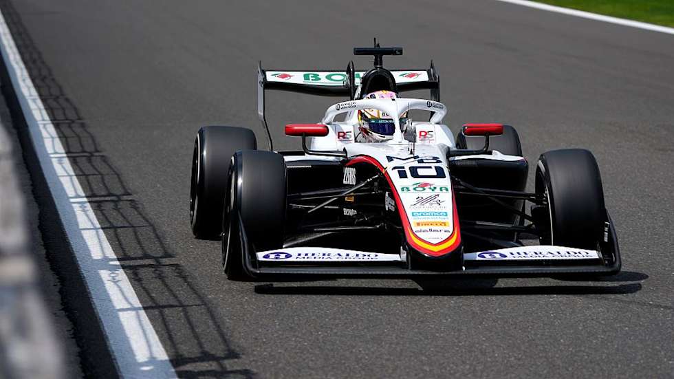 Boya sets the pace at Spa-Francorchamps for Campos Racing