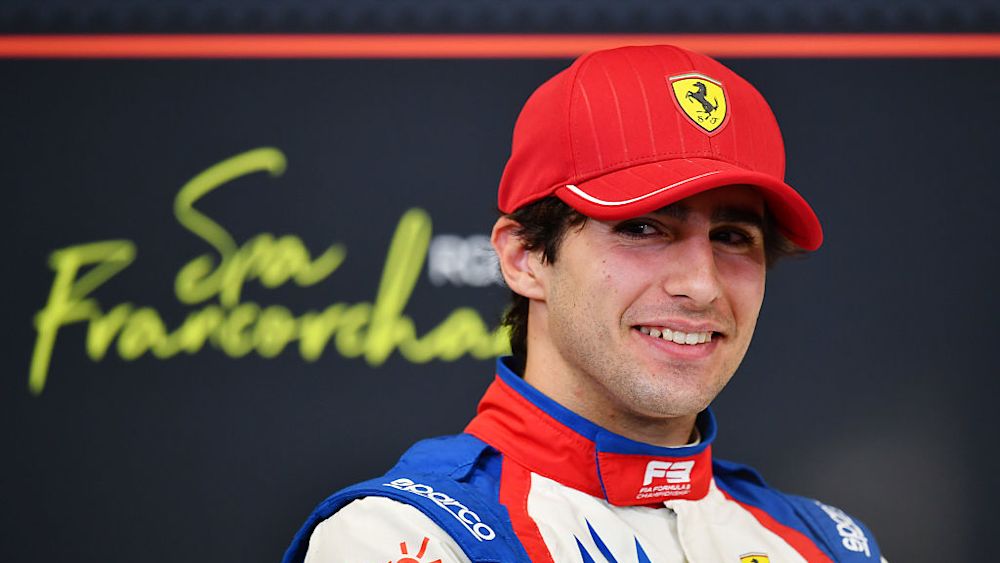 Câmara goes into the penultimate round with a 28-point lead in the Drivers Championship